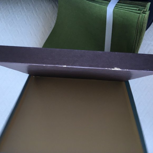 Quaker Lace Green linen napkins set of 12 one dozen new in box vintage NWT - Picture 4 of 7